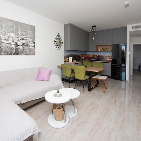 Apartman Gabriela 特罗吉尔 外观 照片