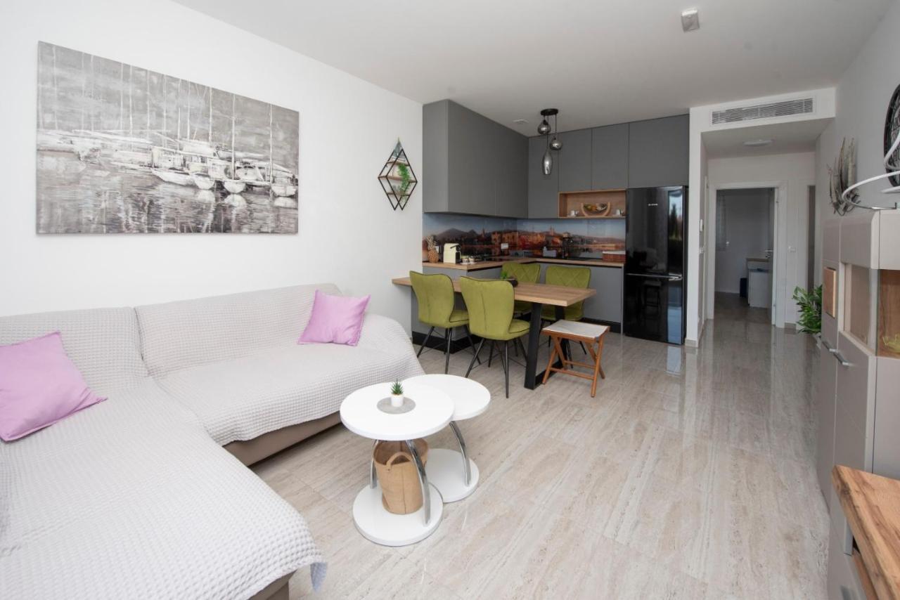 Apartman Gabriela 特罗吉尔 外观 照片