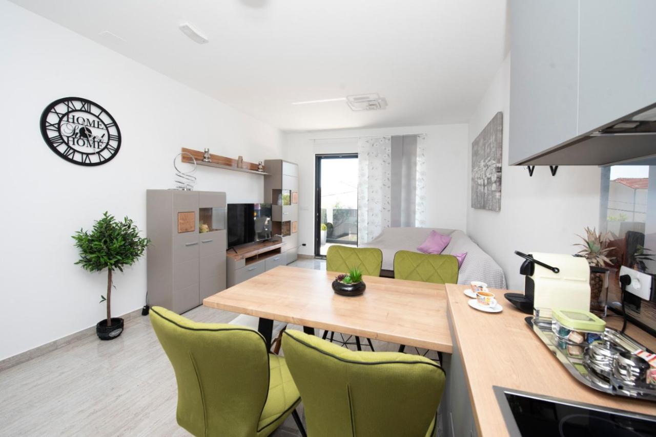 Apartman Gabriela 特罗吉尔 外观 照片
