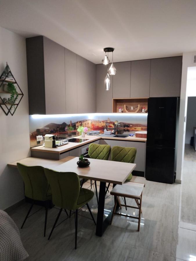 Apartman Gabriela 特罗吉尔 外观 照片